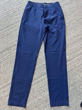 Under Armour blue size 2 golf straight leg womens pants